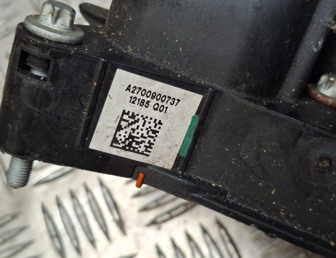 MERCEDES-BENZ A-Class W176 (2012-2018) Insugsgrenrör A2700900737,A2701410025 31539806