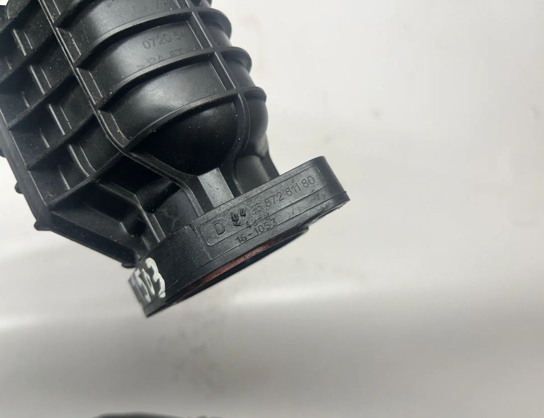 PEUGEOT 208 Peugeot 208 (2012-2015) Intercooler slangrör 9685598580 22474440