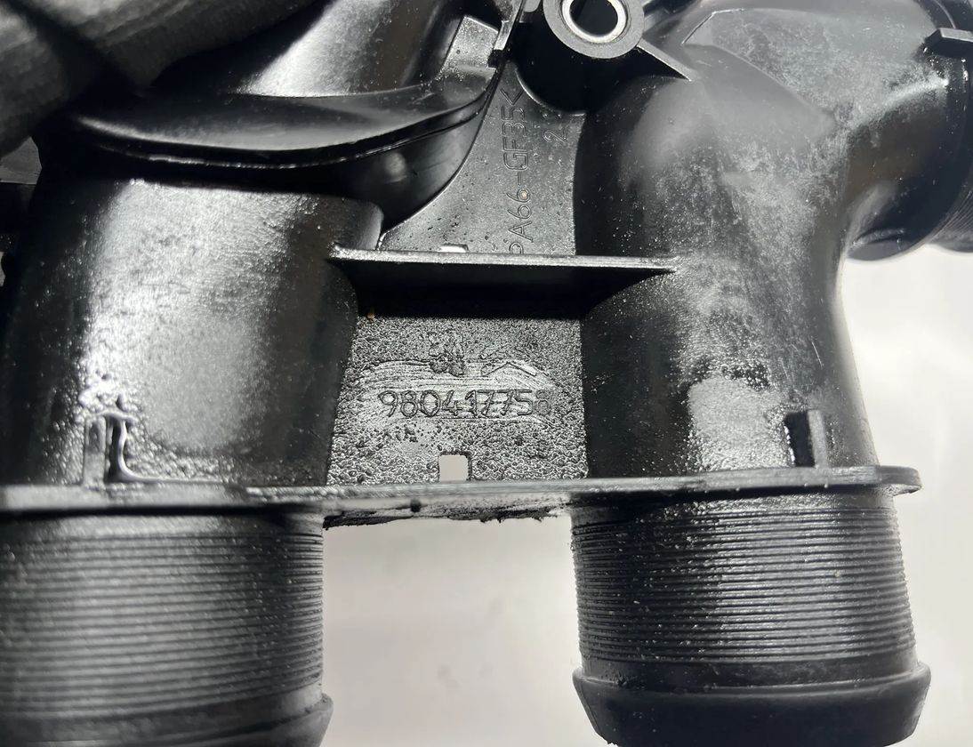 PEUGEOT 208 Peugeot 208 (2012-2015) Intercooler slangrör 9804177580 22481260