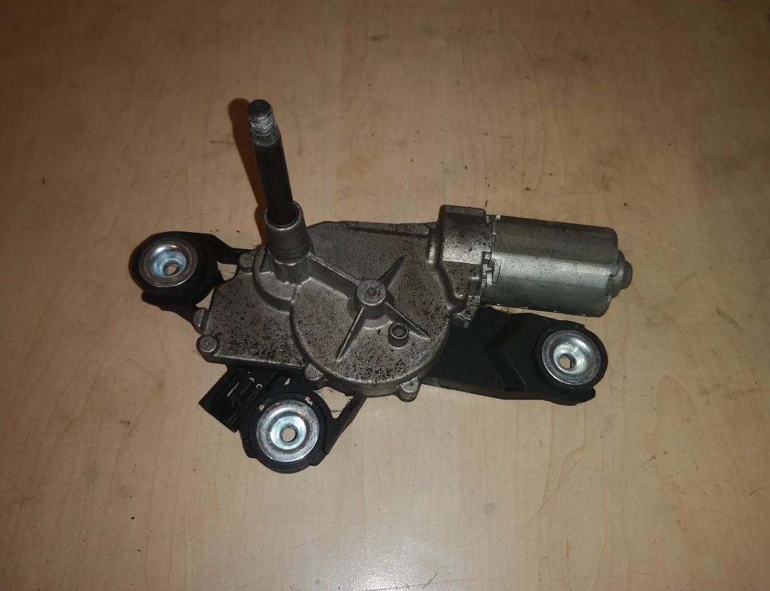 FORD S-Max 1 generation (2006-2015) Baklucka Fönstertorkare Motor 0390201875 23427870