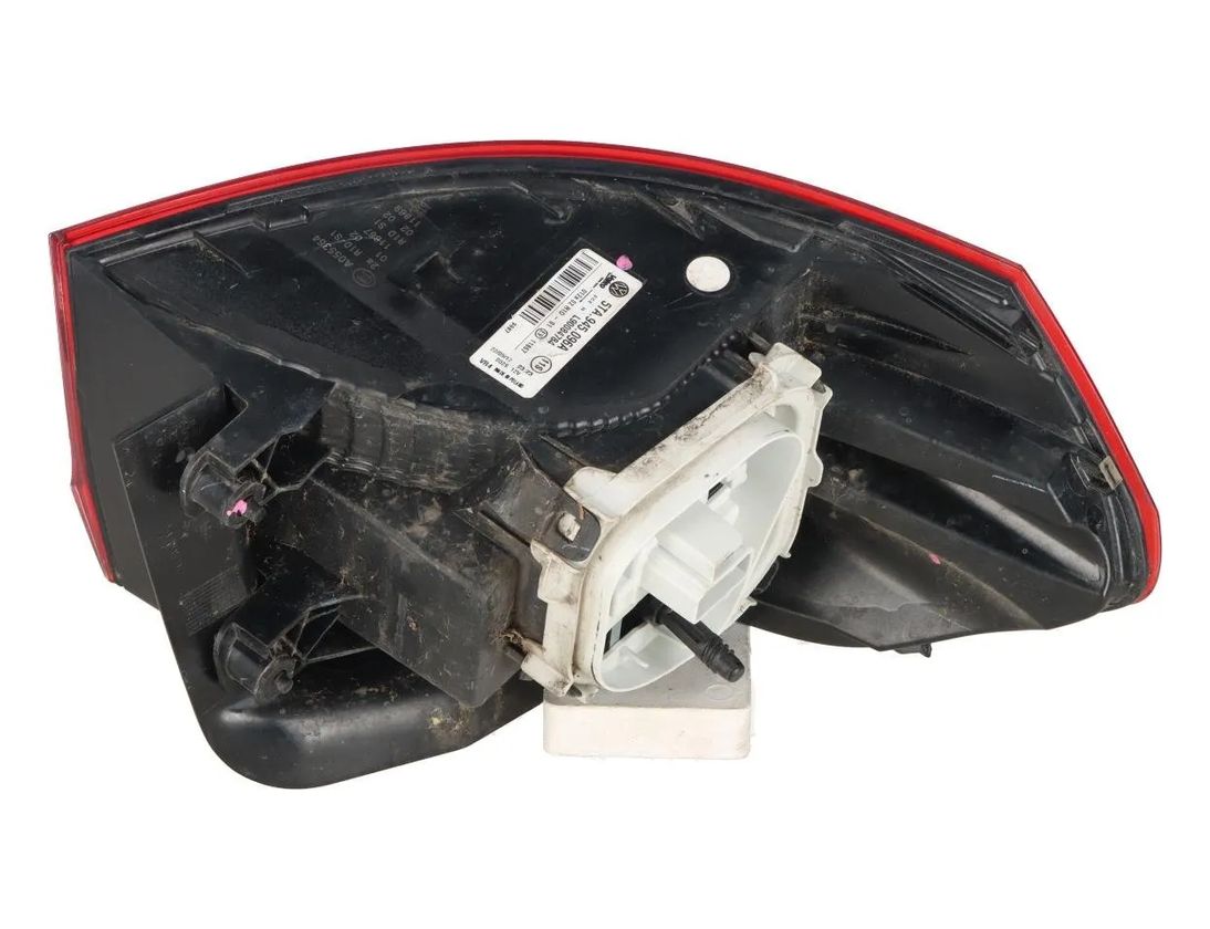 VOLKSWAGEN Touran 3 generation (2015-2023) Bakre höger bakljuslampa 5TA945096D,5TA945096A 22456612