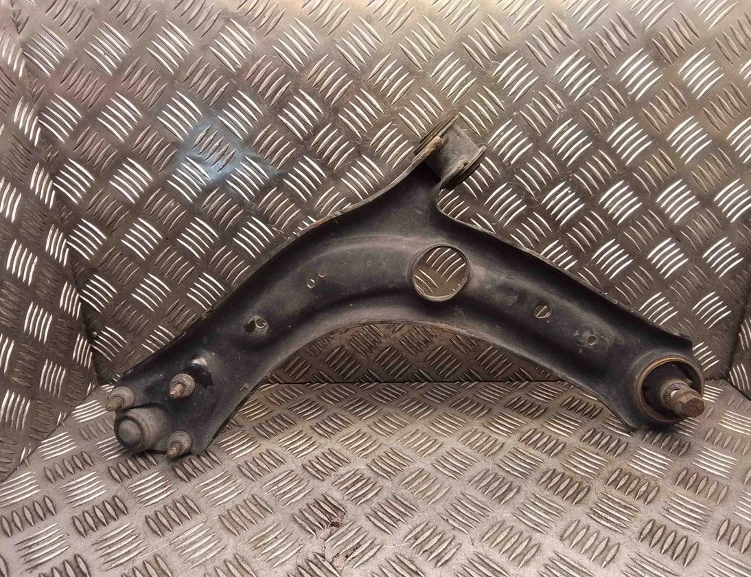 VOLKSWAGEN Touran 3 generation (2015-2023) Fram höger böjd gaffel 32699681