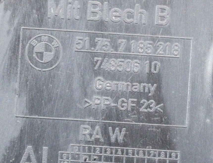 BMW 3 Series E90/E91/E92/E93 (2004-2013) Annan hemlig panel 7185218,7127361,7163563 10000573