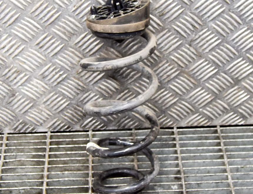 AUDI A5 Sportback F5 (2016-2024) Bakre Höger Spiralfjäder 8W0511115 12089598