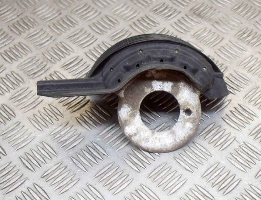 AUDI A4 B8/8K (2011-2016) Andra upphängningsdelar 8K0511540E 13540037