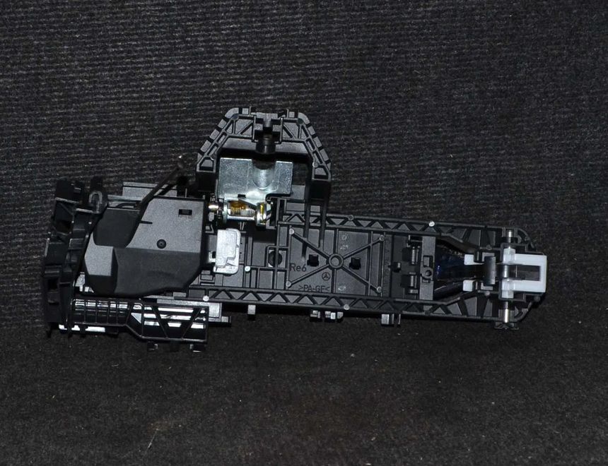 MERCEDES-BENZ E-Class W212/S212/C207/A207 (2009-2016) Främre höger dörr yttre handtag A2077604340A2047602234,A2047602234,A2077604340 1563828