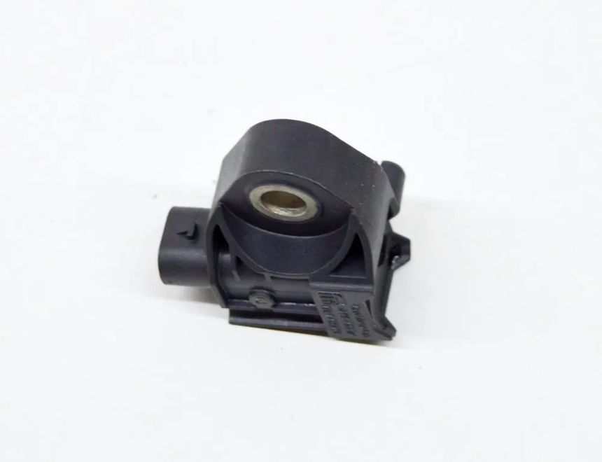 AUDI e-tron 1 generation (2018-2024) Fram höger stötsensor 4KE959345A 16034881