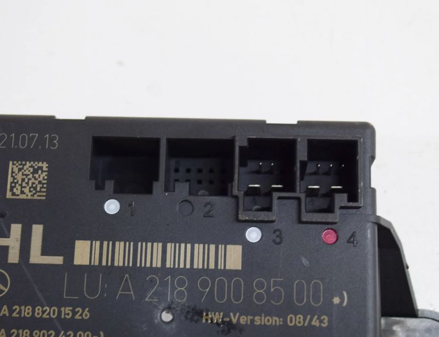 MERCEDES-BENZ E-Class W212/S212/C207/A207 (2009-2016) Styrenhet för vänster bakdörr A2189008500,A2188201526,A2189024200,A2C7363830000 16421463