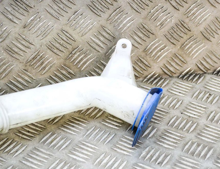 SEAT Ibiza 4 generation (2008-2017) Fönsterspolartank 6Q0955453 17065405