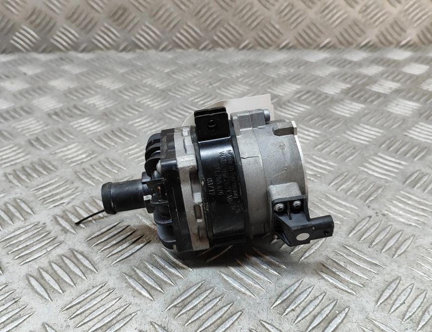 PORSCHE Panamera 971 (2016-2020) Cirkulationsvattenmotor 8K0965567B,971.260.420,971260420 23507597