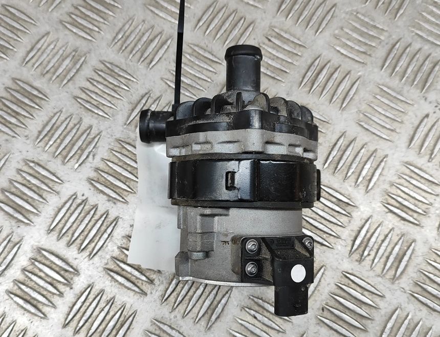 PORSCHE Panamera 971 (2016-2020) Cirkulationsvattenmotor 8K0965567B,971.260.420,971260420 23507597