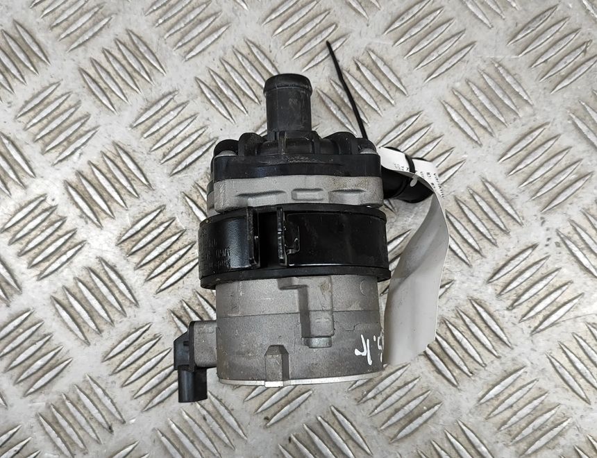 PORSCHE Panamera 971 (2016-2020) Cirkulationsvattenmotor 8K0965567B,971.260.420,971260420 23507597