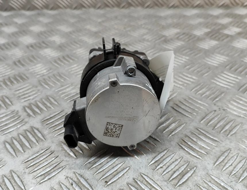PORSCHE Panamera 971 (2016-2020) Cirkulationsvattenmotor 8K0965567B,971.260.420,971260420 23507597