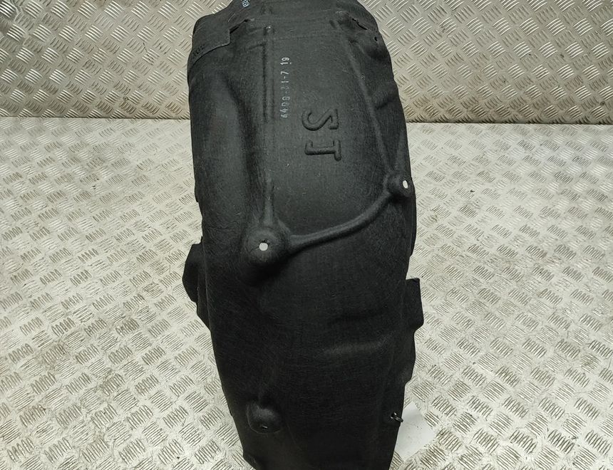 BMW 3 Series G20/G21/G28 (2018-2024) Bakre höger bågfoder 7340980 28295562