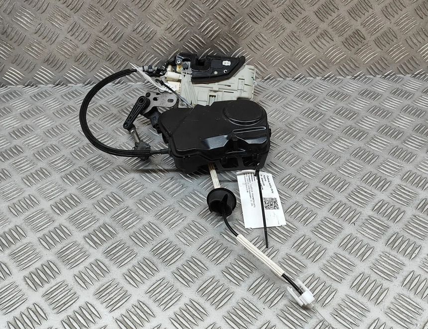 PORSCHE Panamera 971 (2016-2020) Bakre vänstra dörrlås 971839015C,971.839.015.C,971837101,971.837.101 28453358