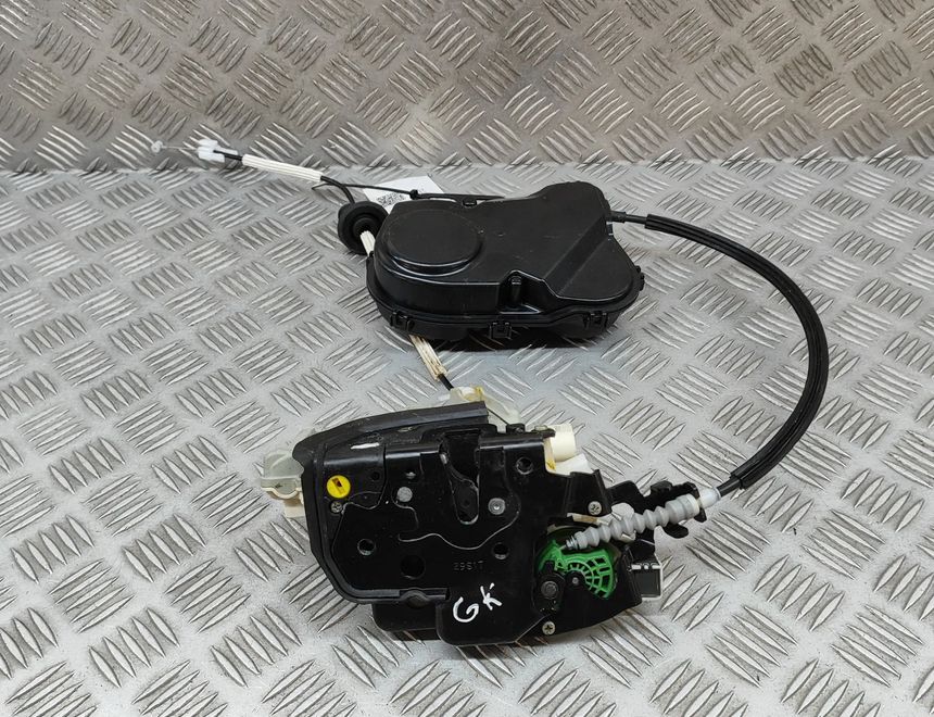 PORSCHE Panamera 971 (2016-2020) Bakre vänstra dörrlås 971839015C,971.839.015.C,971837101,971.837.101 28453358