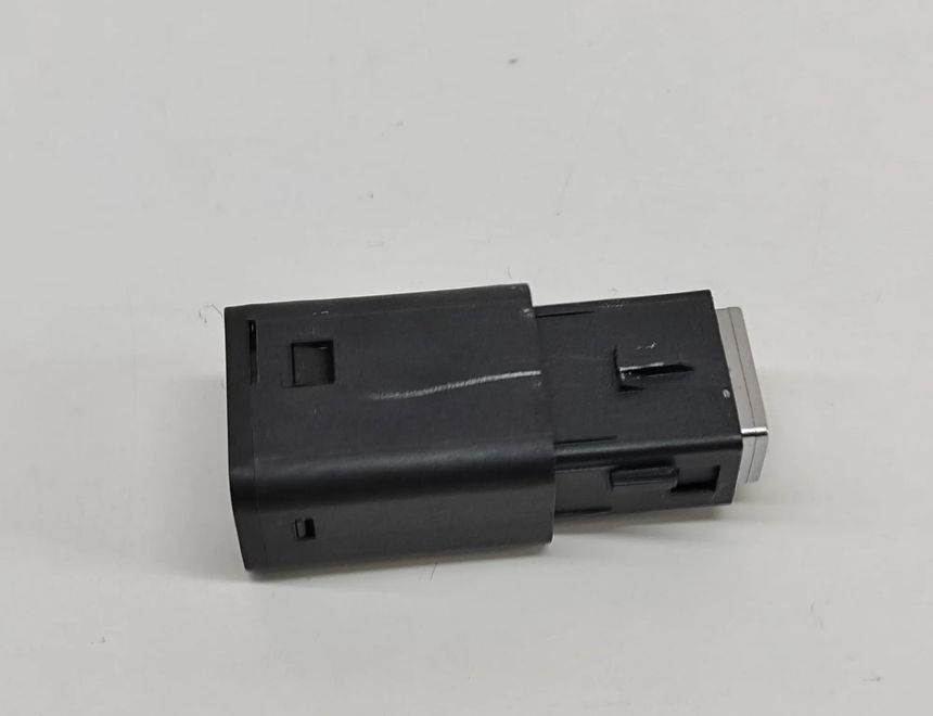 CITROËN C4 3 generation (2020-2023) USB 98217039DX,9824334377 28860588