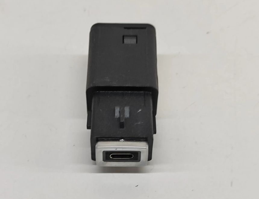 CITROËN C4 3 generation (2020-2023) USB 9831377180,98313506DX 28860590