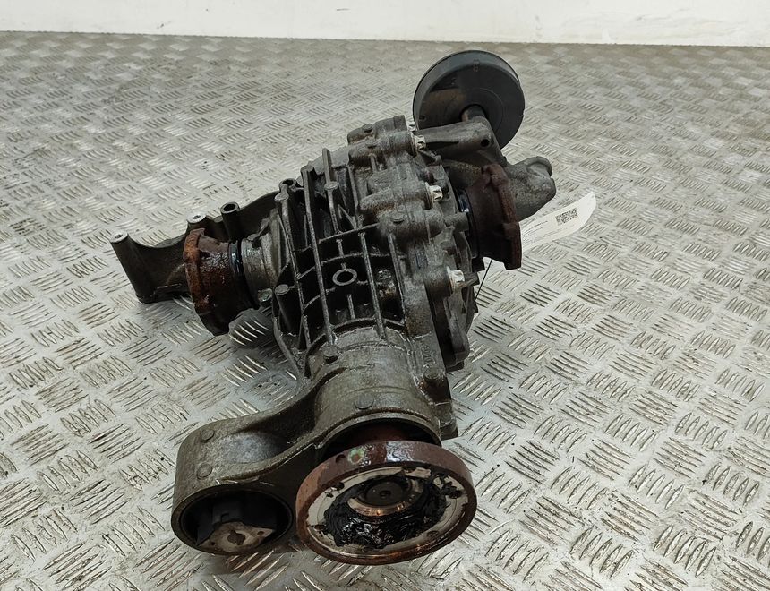 AUDI A4 B9/8W (2015-2024) Bakre differential 0DB500043G 28988585
