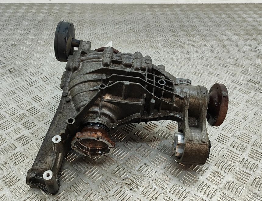 AUDI A4 B9/8W (2015-2024) Bakre differential 0DB500043G 28988585
