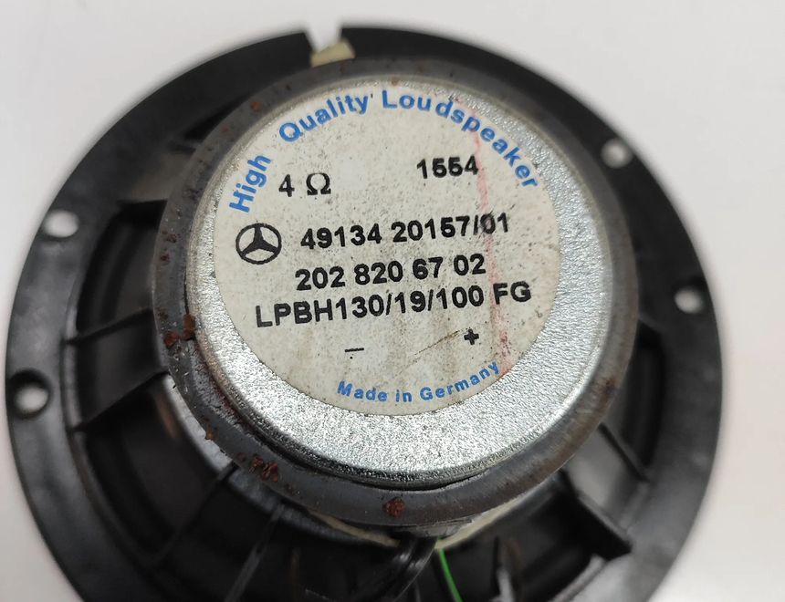 MERCEDES-BENZ SLK-Class R170 (1996-2004) Höger främre dörrhögtalare A2028206702 29395355