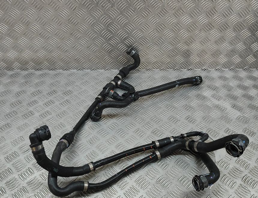 MERCEDES-BENZ GLE W167 (2019-2024) Kylvätskeslangrör A1675001902 29499639