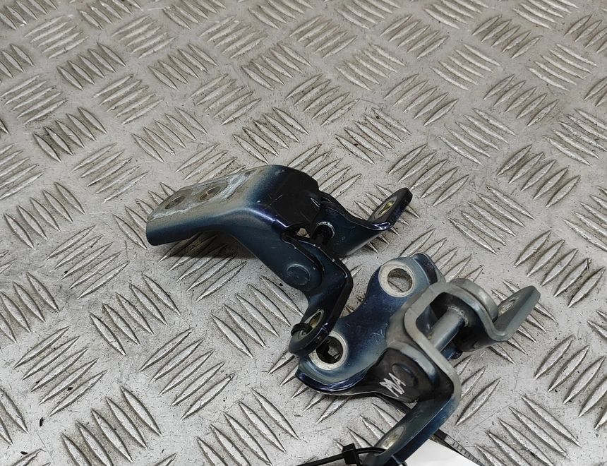 TOYOTA Corolla 12 generation E210 (2019-2024) Gångjärnssats för höger framdörr 68730-02050,68710-02060 30277532