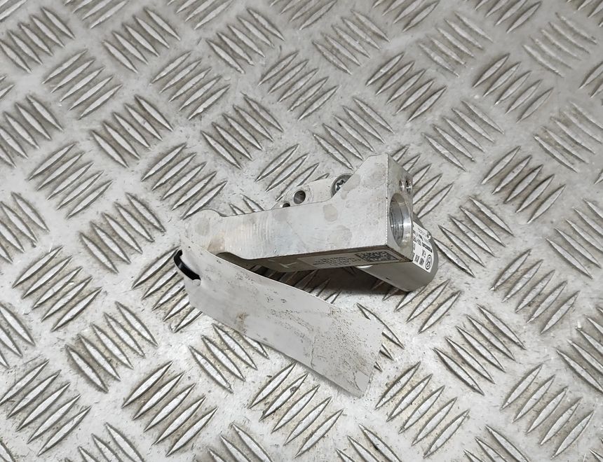 AUDI e-tron Sportback 1 generation (2019-2024) Luftkonditioneringens expansionsventil 4KE820339F,4M0816805B 30302180