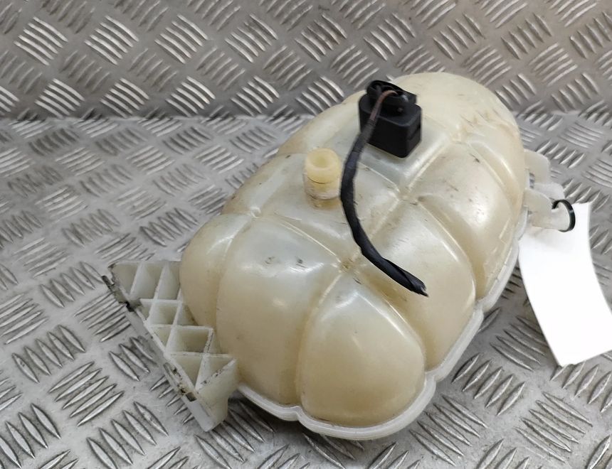 BMW 3 Series Gran Turismo F34 (2013-2017) Expansionskärl 7642160 31147021