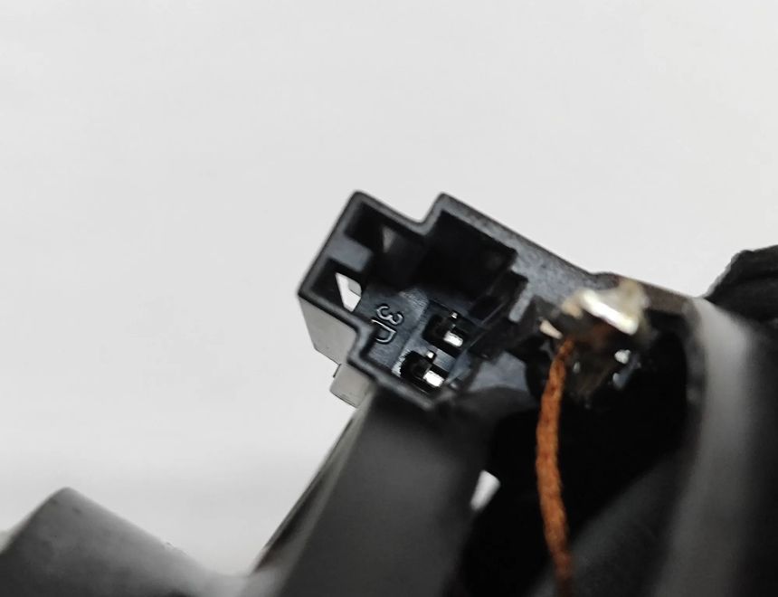 AUDI Jetta 2 generation (1984-1992) Dashboard ljudhögtalare 80A035453 31195945