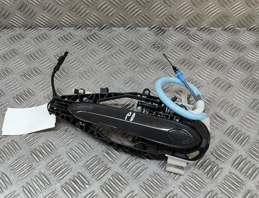 BMW 8 Series G14/G15/G16 (2018-2024) Främre höger dörr yttre handtag 9881776,5A65DC8 31426128