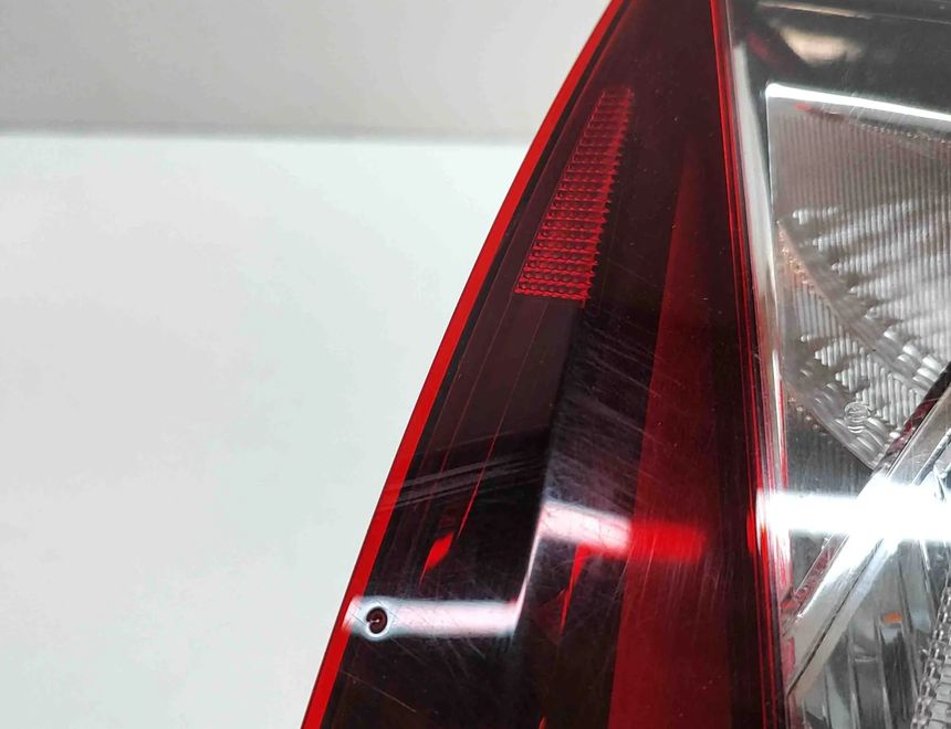 SKODA Enyaq 1 generation (2020-2023) Bakre höger bakljuslampa 5LA945208A 32570242