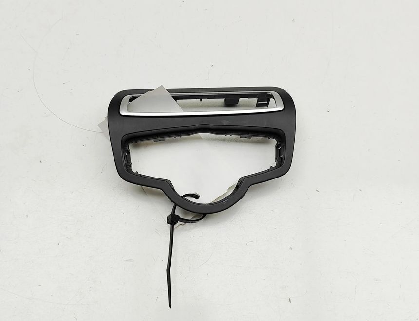 MERCEDES-BENZ C-Class W205/S205/C205 (2014-2023) Strålkastarbrytare Trim A2056880308 32965986