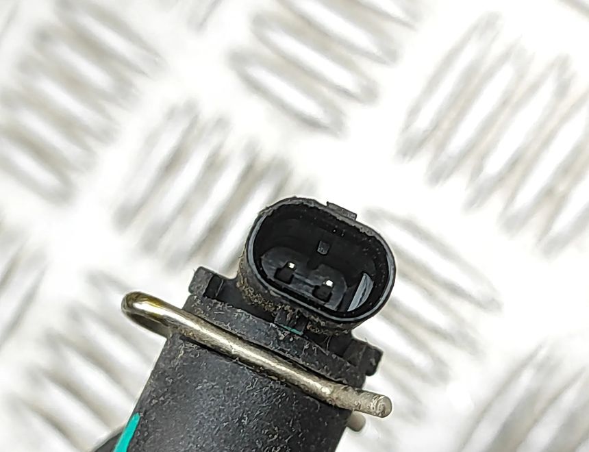 PEUGEOT 3008 2 generation (2017-2023) Kylvätskeslangrör 9822199280 32981393