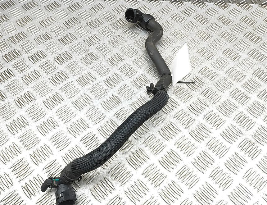 PEUGEOT 3008 2 generation (2017-2023) Kylvätskeslangrör 9822199280 32981393