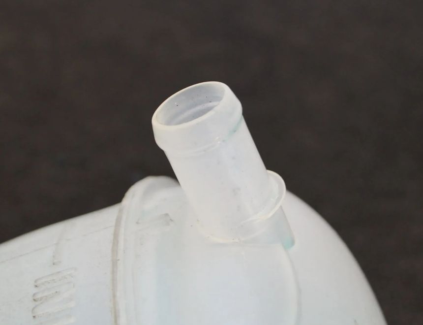 DACIA Duster 1 generation (2010-2017) Expansionskärl 8200766826 3959095