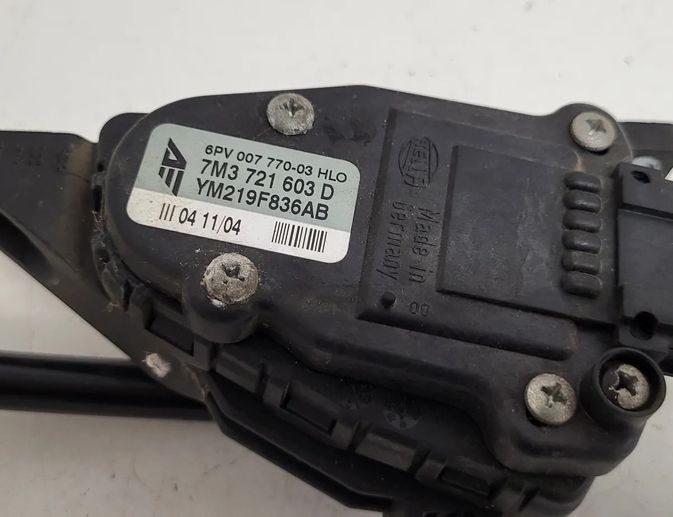 VOLKSWAGEN Sharan 1 generation (1995-2010) Gaspedal 7M3721603D 27371149