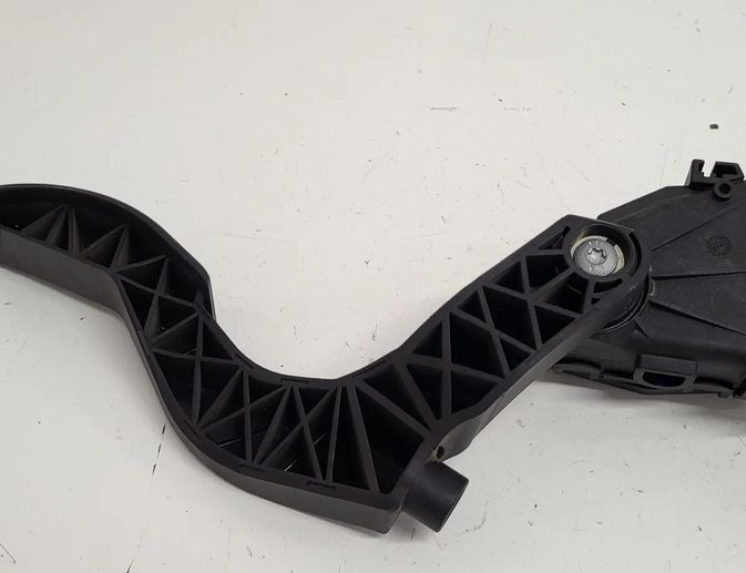 AUDI A4 B6/8E (2000-2005) Gaspedal 8E1721523 28162082