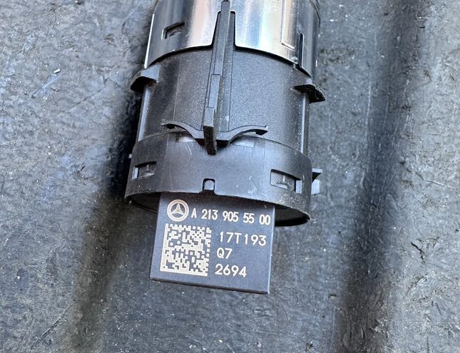 MERCEDES-BENZ S-Class W222/C217/A217 (2013-2020) Tändningsknapp A2139055500,17T193 29768979