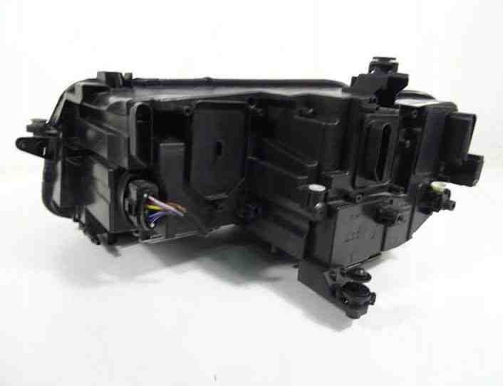 VOLKSWAGEN Tiguan 2 generation (2016-2024) Fram höger strålkastare 26055871