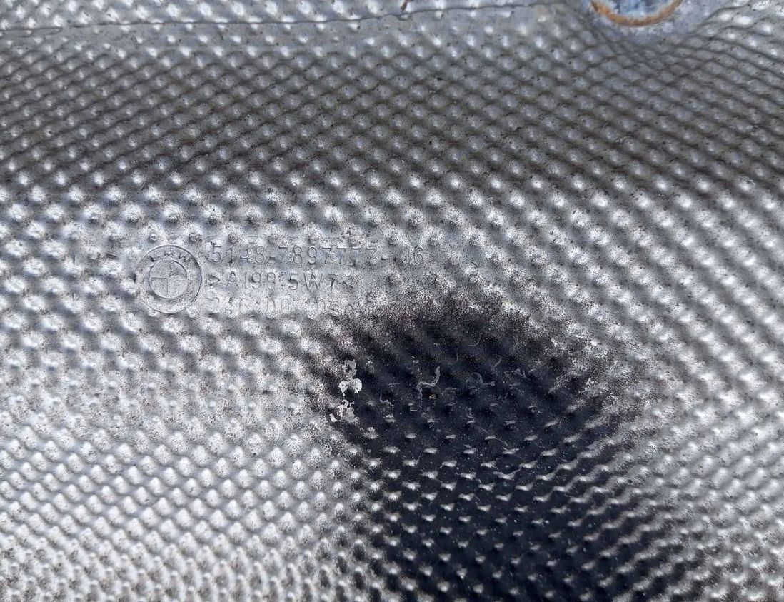 BMW M6 E63/E64 (2004-2010) Värmeisolering 51487897777,7897777 29063389