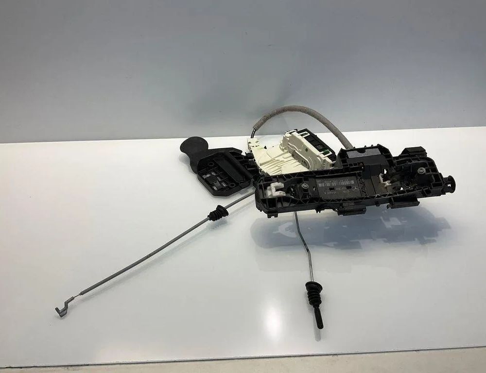 MERCEDES-BENZ M-Class W166 (2011-2015) Bakre höger dörrlås 2047302835,A2047302835 31951147