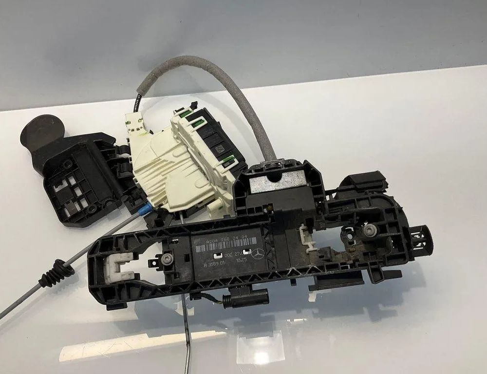 MERCEDES-BENZ M-Class W166 (2011-2015) Bakre höger dörrlås 2047302835,A2047302835 31951147