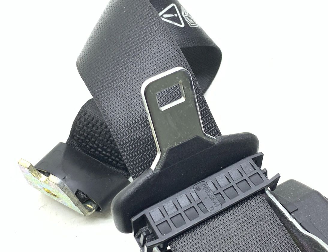 JAGUAR XK X150  (2005-2014) Vänster bakbälte 6W83-613E36-AC8PVJ 31847939