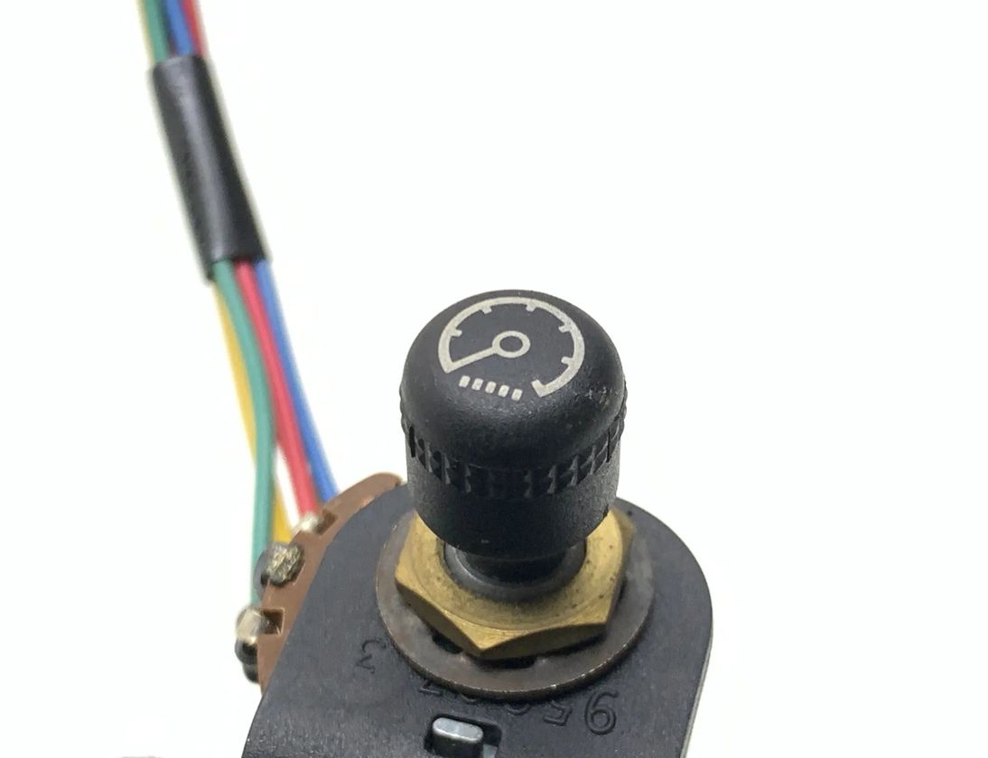 JAGUAR XK X100 (1996-2006) Farthållarspaksratt 2A64A250 32790333