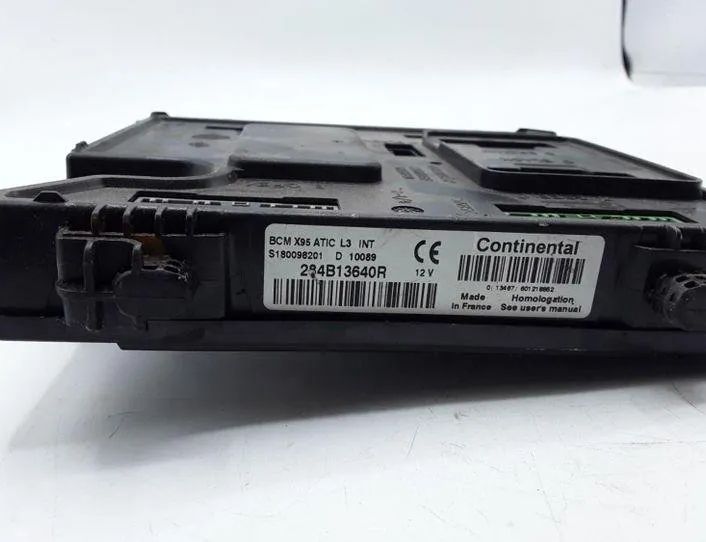 RENAULT Megane 3 generation (2008-2020) Komfortkontrollenhet A2C53284891,284B13640R,S180098201 25480884