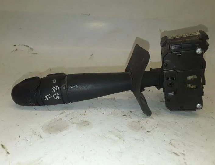 RENAULT Scenic 1 generation (1996-2003) Vrid omkopplarvredet 36998A,E1024,28J9 25483757