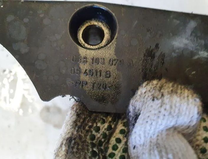 LAND ROVER Range Rover Sport 1 generation (2005-2013) Kuggremsskydd 038103079A,054511B 25524490