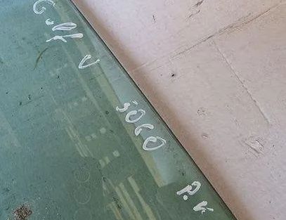 VOLKSWAGEN Golf 5 generation (2003-2009) Fram vänster dörrglas 43R001057 25543771