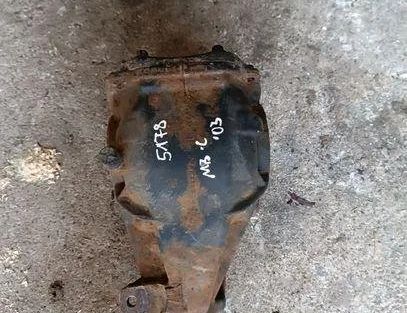 MERCEDES-BENZ C-Class W203/S203/CL203 (2000-2008) Bakre differential A2033510605 25557729